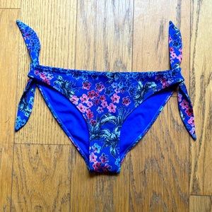 Floral Side Bow Swimsuit Bikini Bottoms Size 4